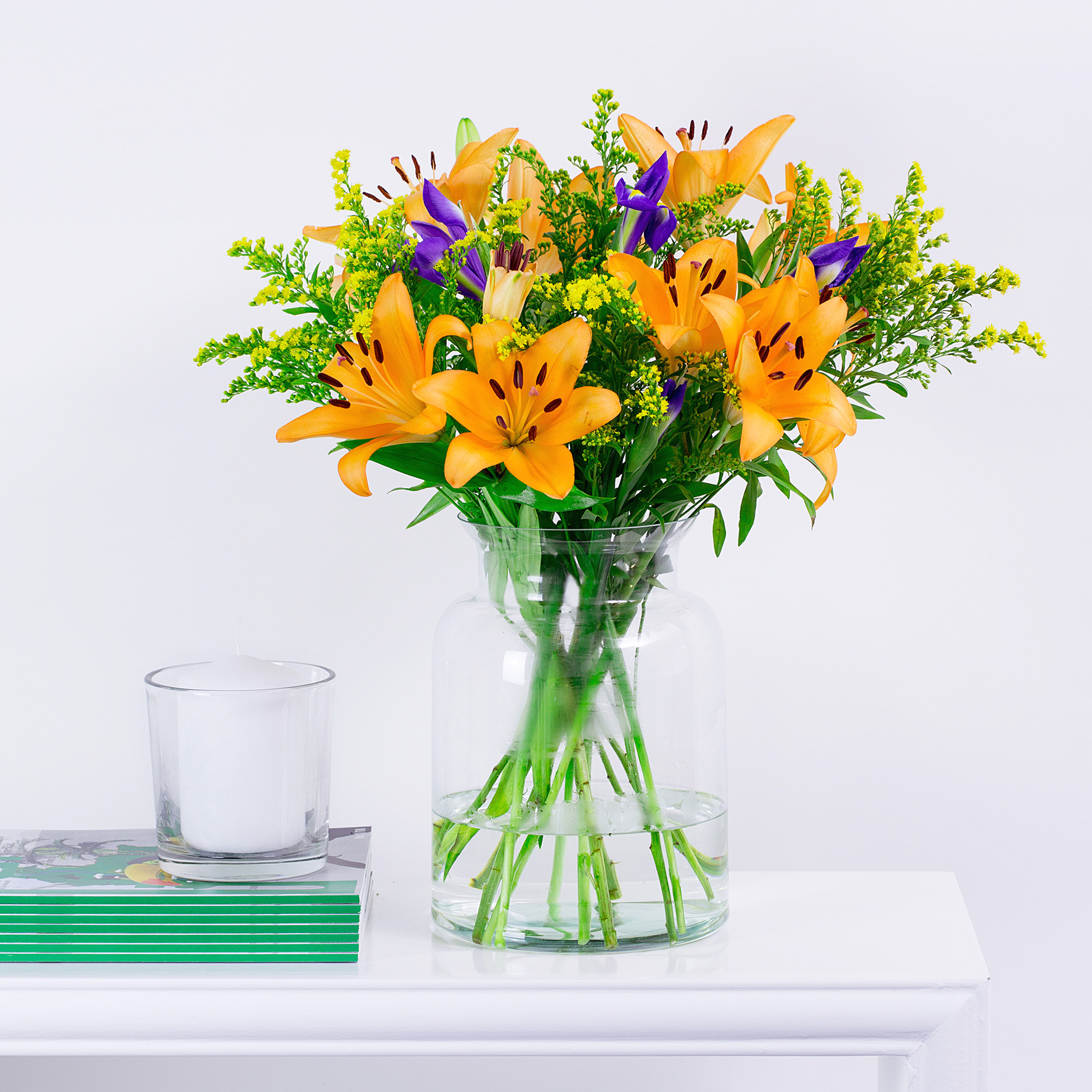 Blumen der Woche: Flaming Sky. Lilien, Iris und Solidago